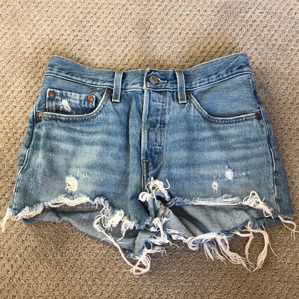 LEVIS - size 26!